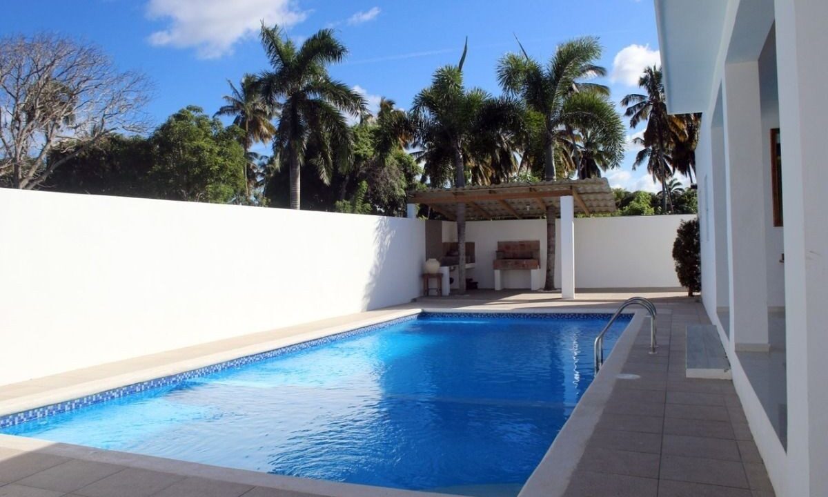 WhatsApp Image 2025-08-22 at 11.48.03 AM (2)