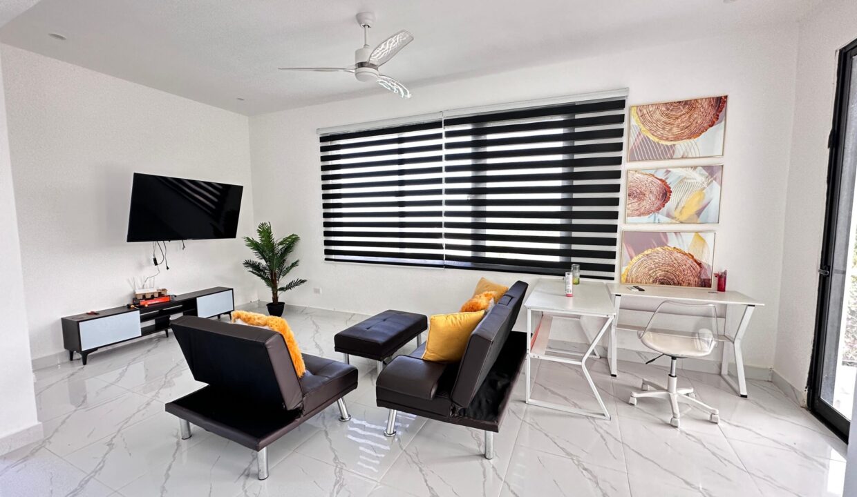 WhatsApp Image 2025-11-26 at 10.38.38 AM