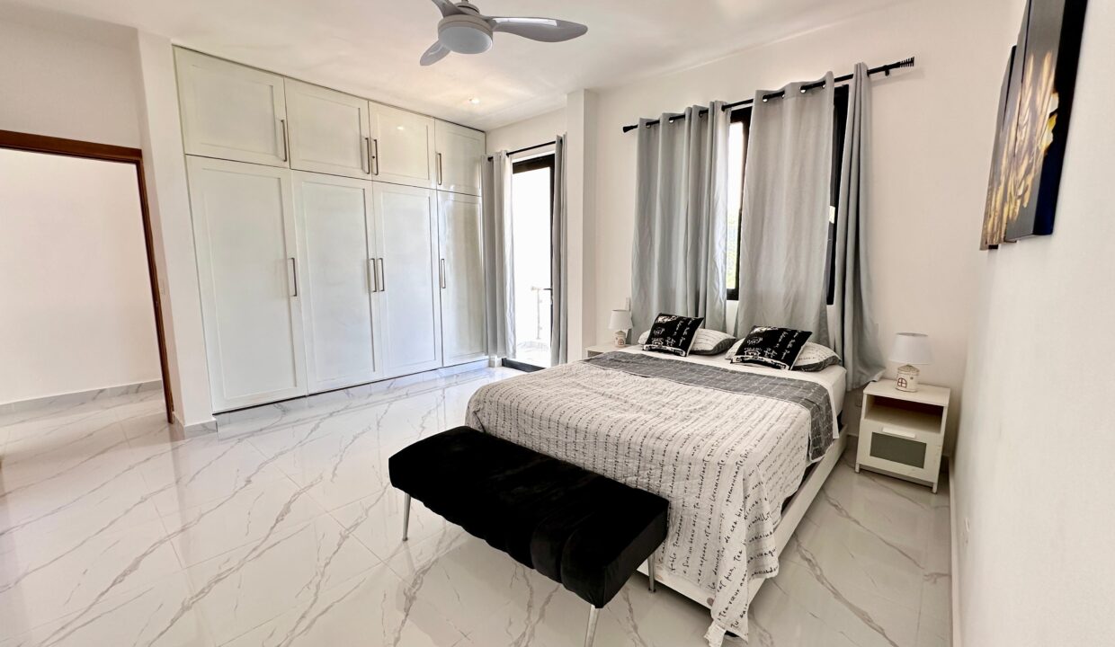 WhatsApp Image 2025-11-26 at 10.38.39 AM (2)