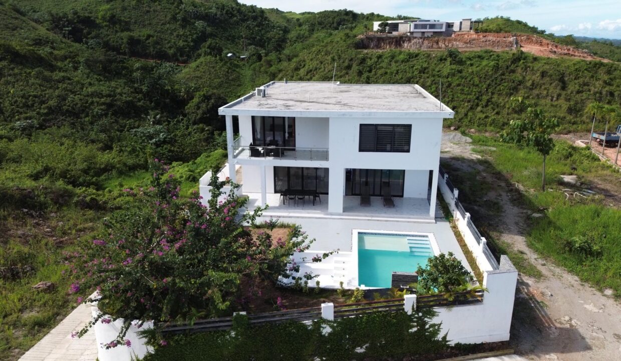 WhatsApp Image 2025-11-26 at 10.43.52 AM (4)