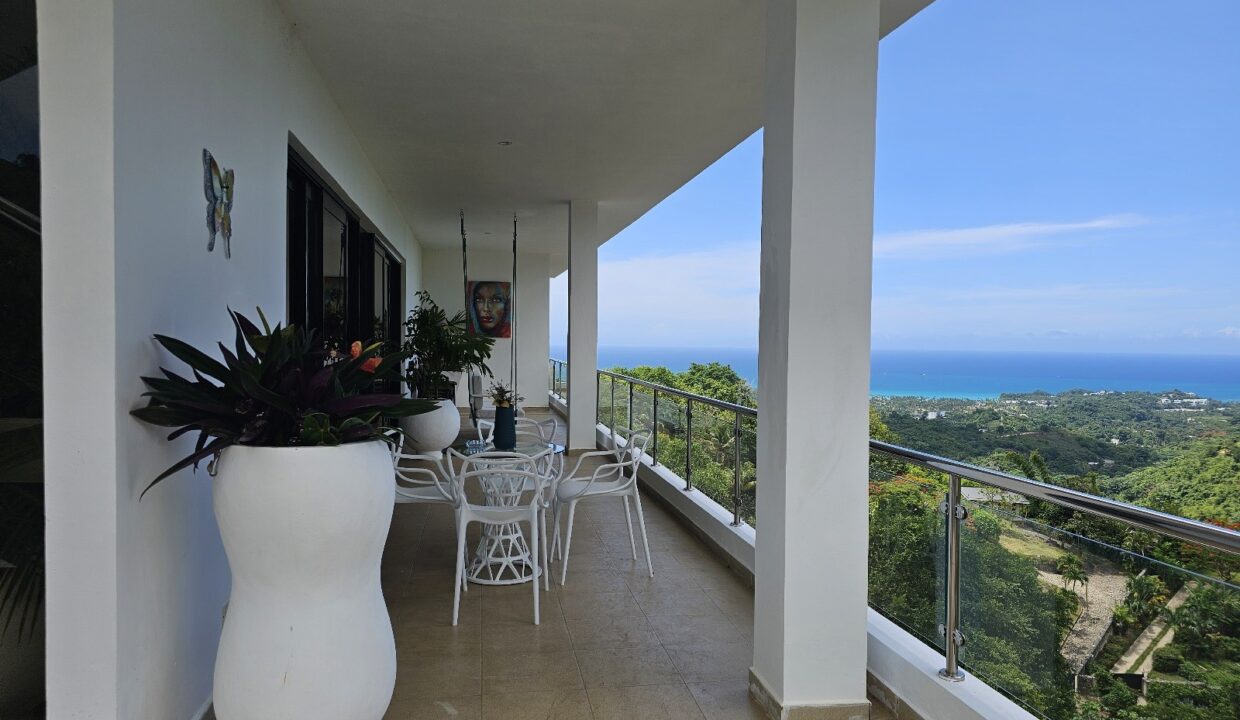 WhatsApp Image 2025-11-28 at 9.55.25 AM